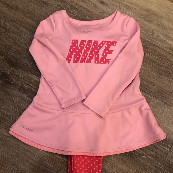 Infant Nike Dri-fit - Picture 1 of 3